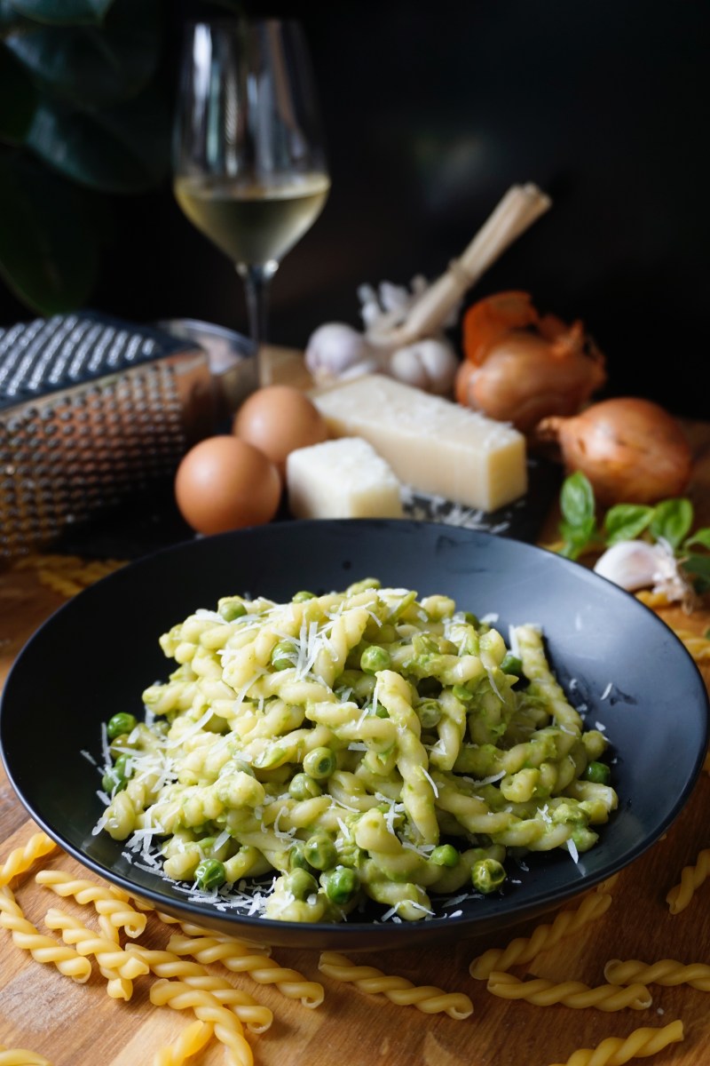 pea-pesto-pasta-with-egg-and-cheese-gabi-s-italian-food-blog